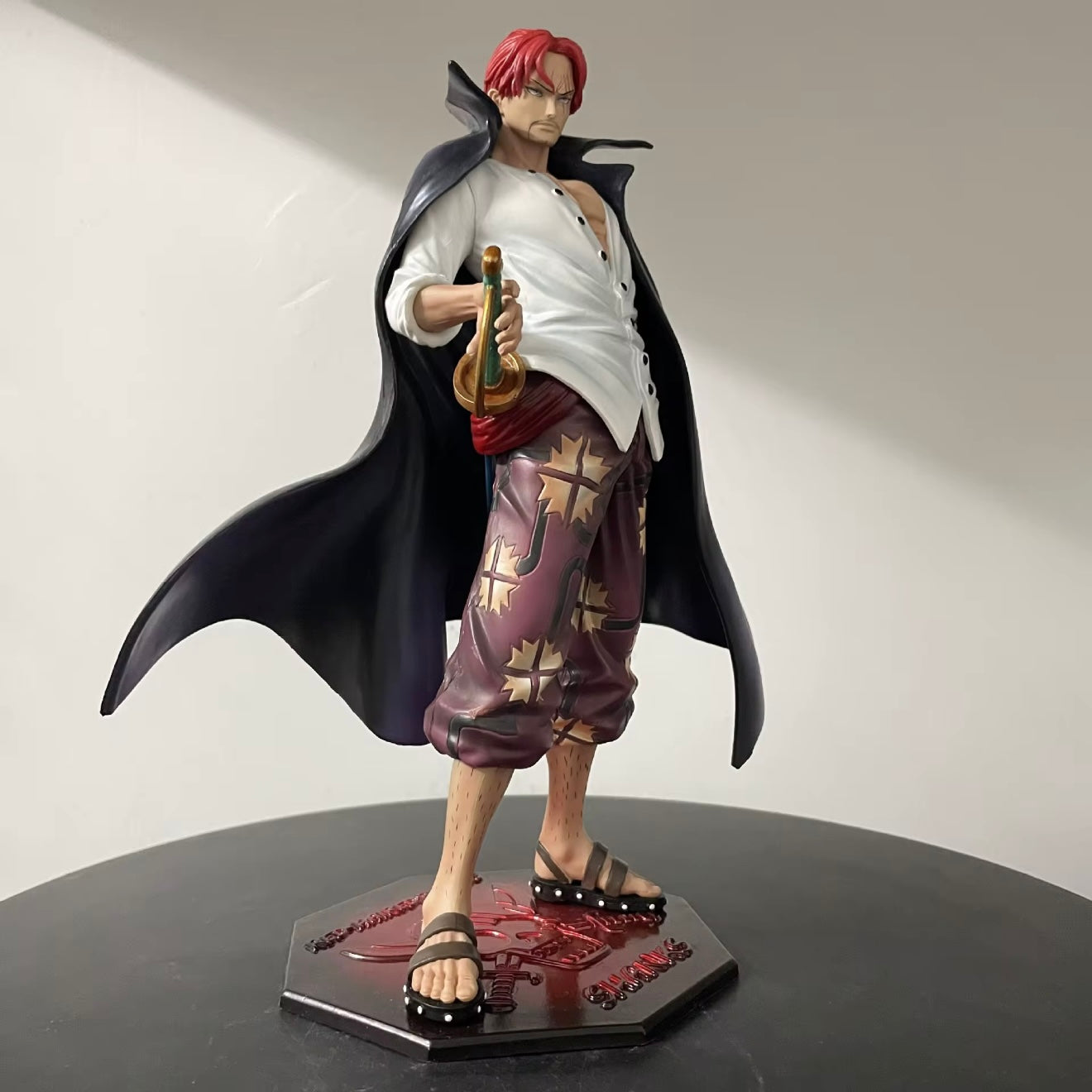Red-Haired Shanks Action Figure – One Piece Collector Edition(26cm)