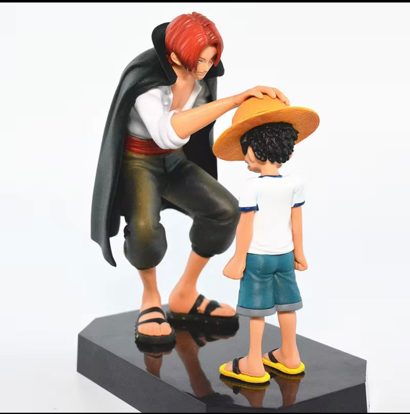 Luffy and Shanks figurine-premium edition (18cm)